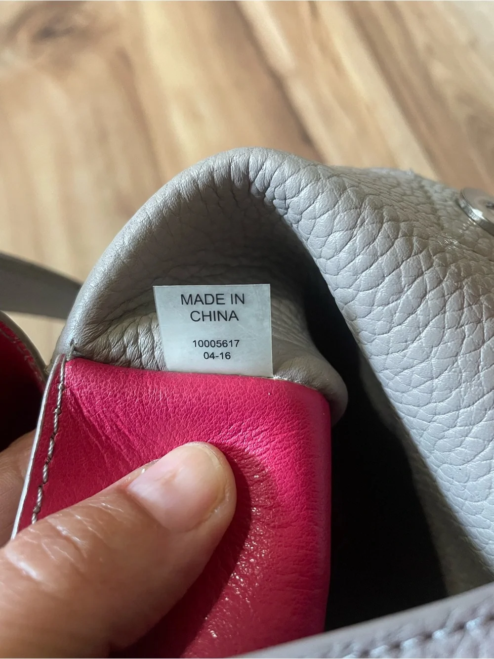 Tory Burch Perry Reversible Hobo Bag French Gray Pink Pebbled Leather
